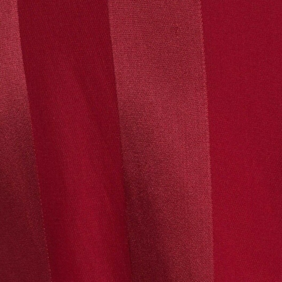 NWT $495 Alice + Olivia Santina Tuck Sleeve Mini Dress in Red - sizes 2 and 4! - Picture 6 of 9